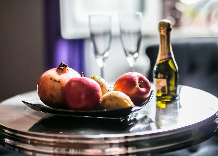 Jb Relais Luxury Couette-café 4*