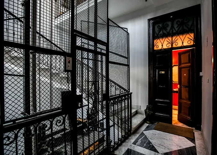 Jb Relais Luxury Couette-café 4*